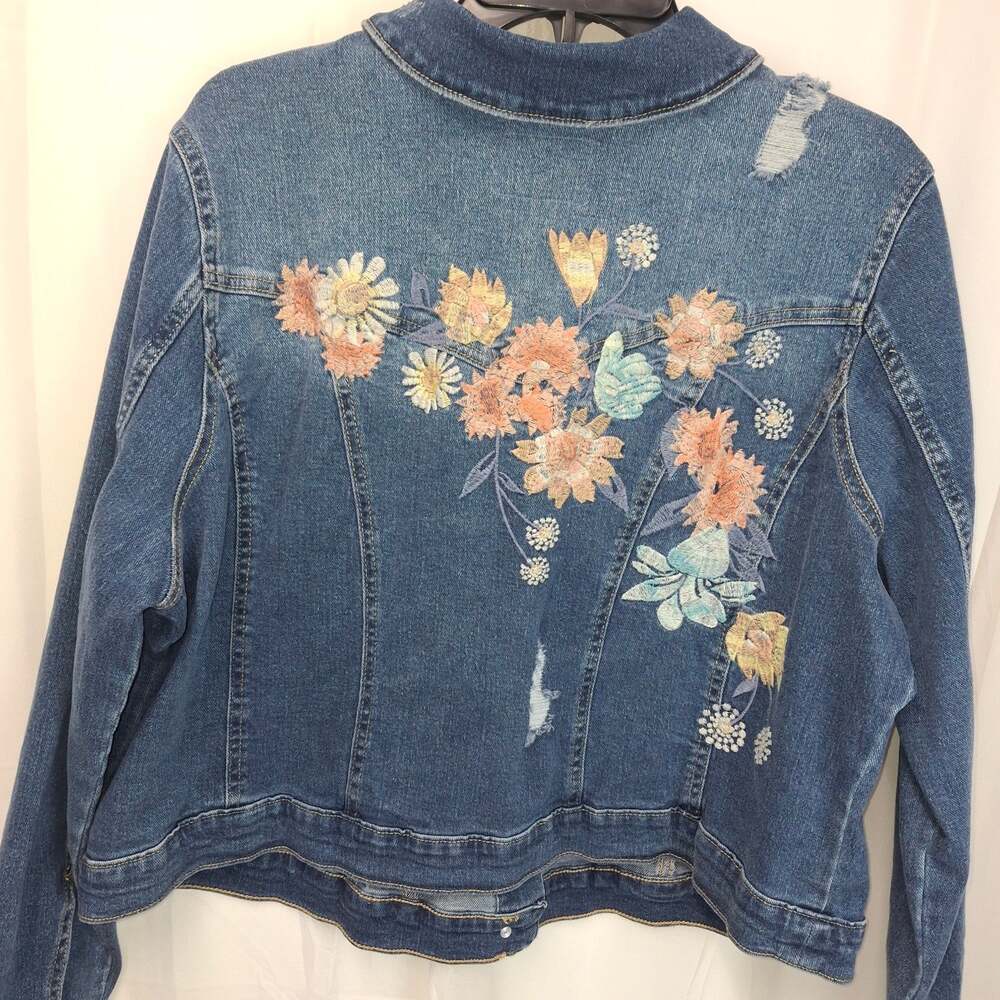 Jessica Simpson Uptown Denim Jacket 2X Floral Embroidered Distressed Blue